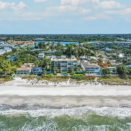 Pelican'S Cove 402